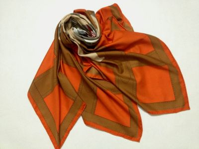 Love Fashion, Love  www.pickfashionstyle.net  Scarves! 