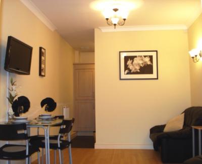 2 BEDROOM LUXURY CITY CENTRE APARTMENT (FULLY FURNISHED) NG1 6FE - 600 per month